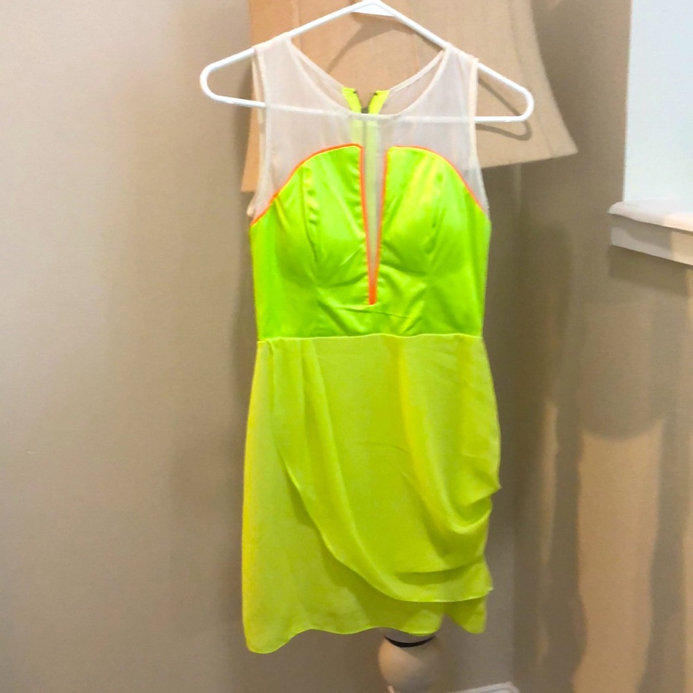 Neon Gianni Bini dress size 3